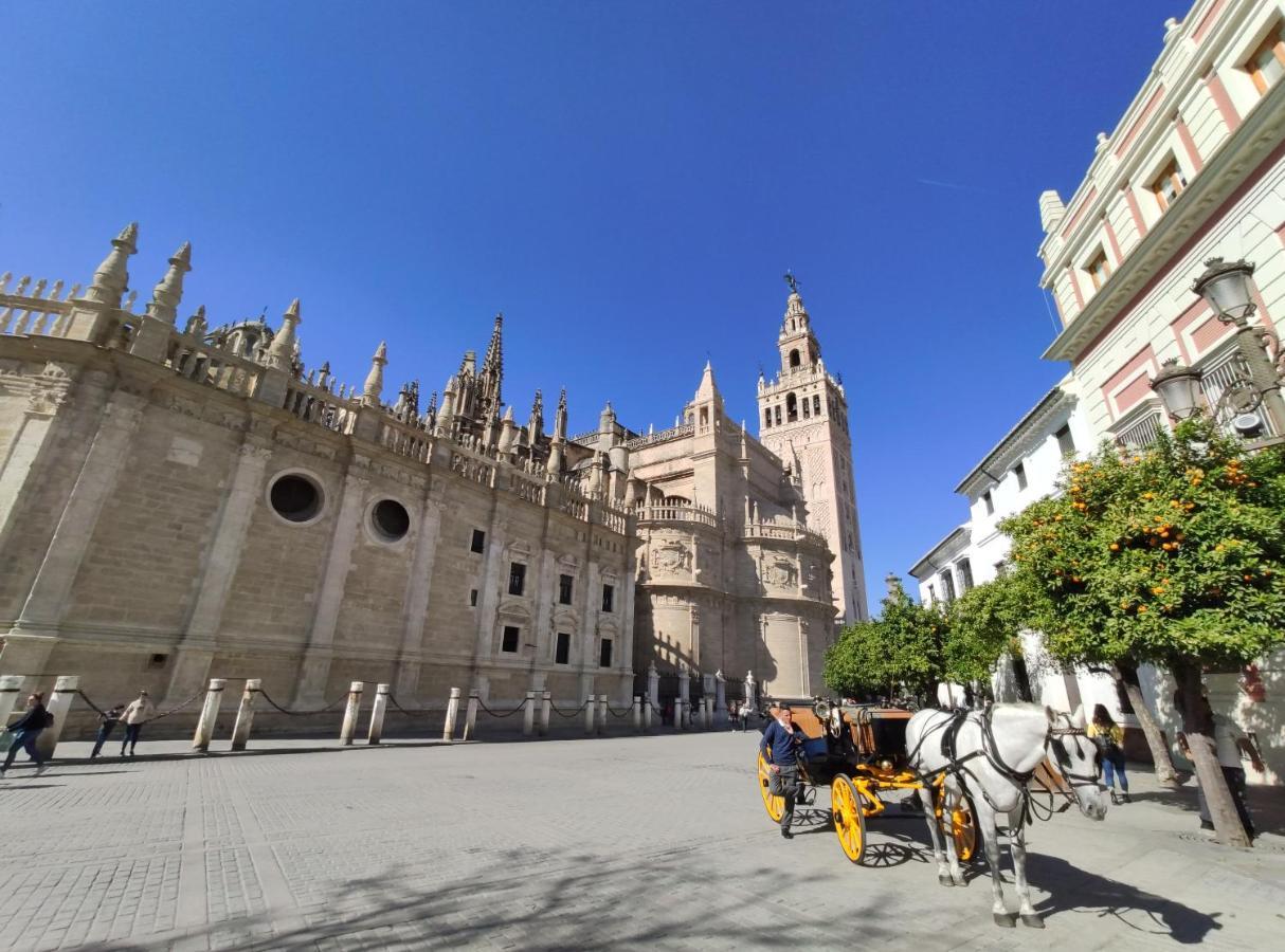 Suite Apartament Cathedral Sevilla Buitenkant foto